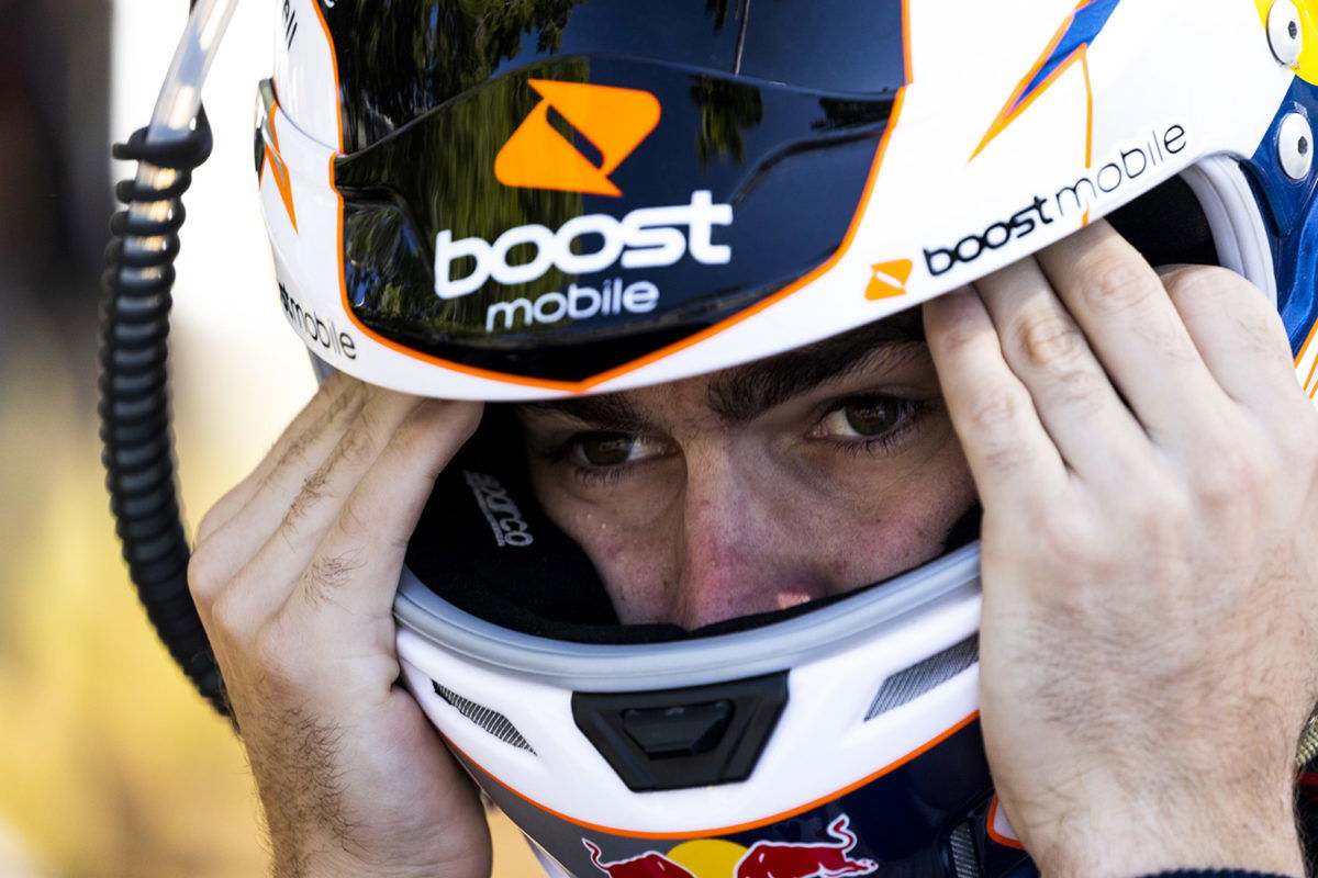 Feeney claims third straight Super2 pole