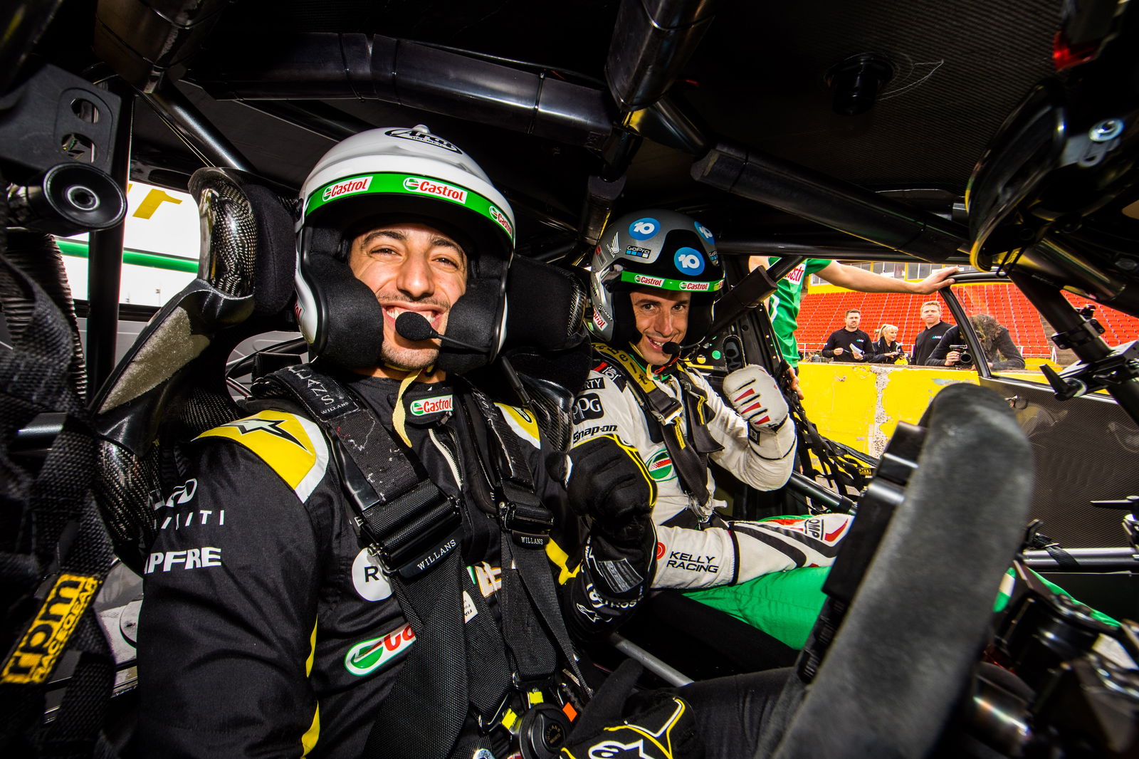 Ricciardo drives ‘awesome’ Nissan Supercar
