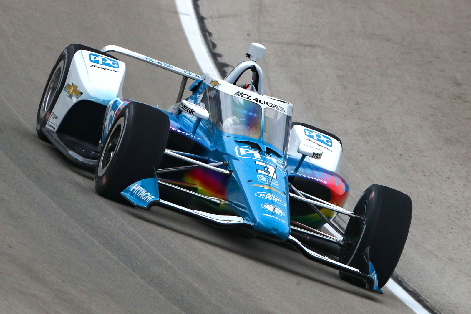 Dixon dominates, McLaughlin shock second in Texas