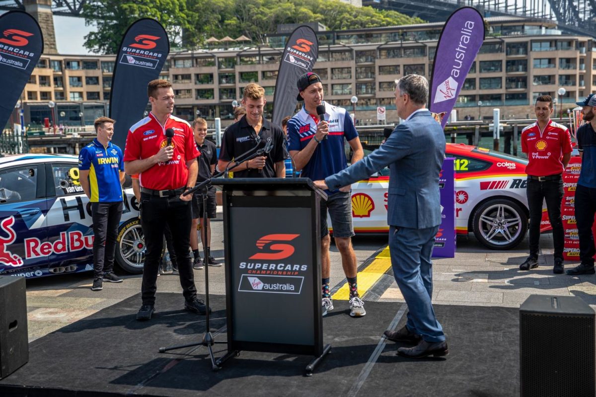 Mostert explains #25 choice