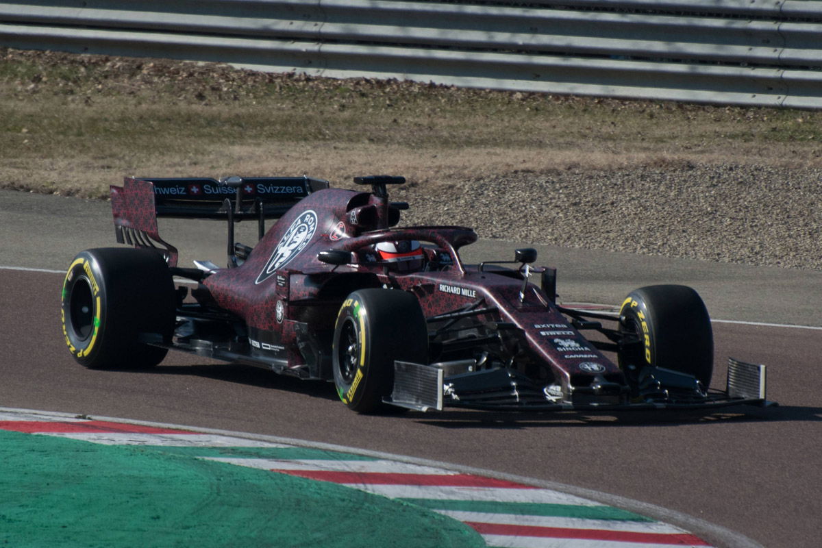 Alfa Romeo's 2019 F1 car on track in Fiorano