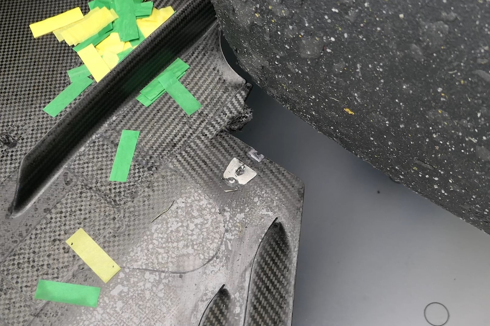 Mercedes suspects kerb caused Hamilton’s floor damage