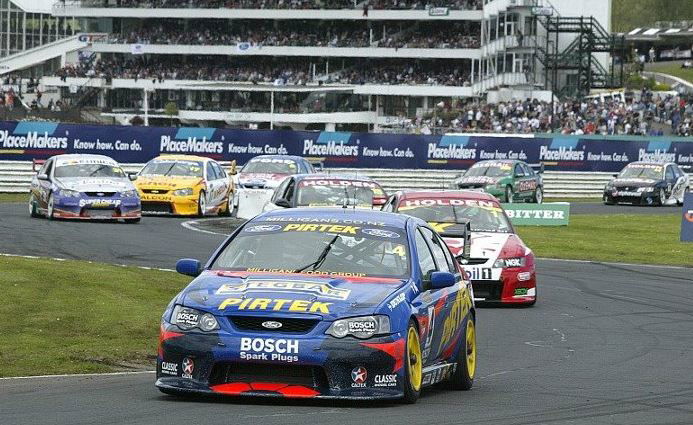 The V8 Supercars Championship visited Pukekohe from 2001 to 2007