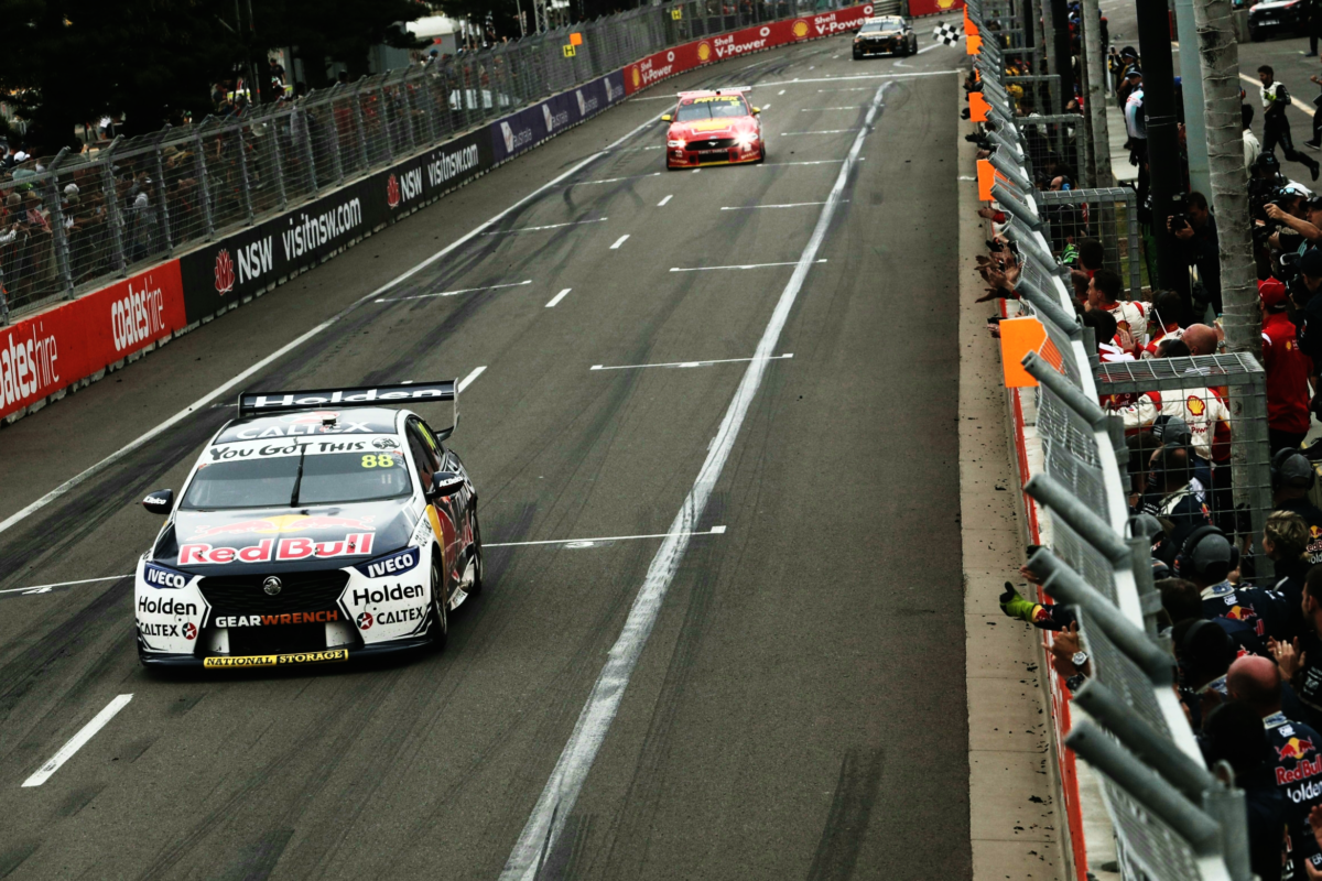 Whincup wins Newcastle finale, DJRTP claims teams’ title