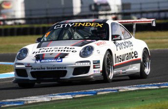 Baird pips Gaunt in shock Carrera Cup finish