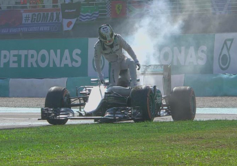 Hamilton questions Mercedes over engine issues