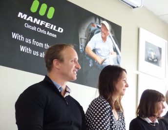 Manfeild circuit renamed in honour of Chris Amon