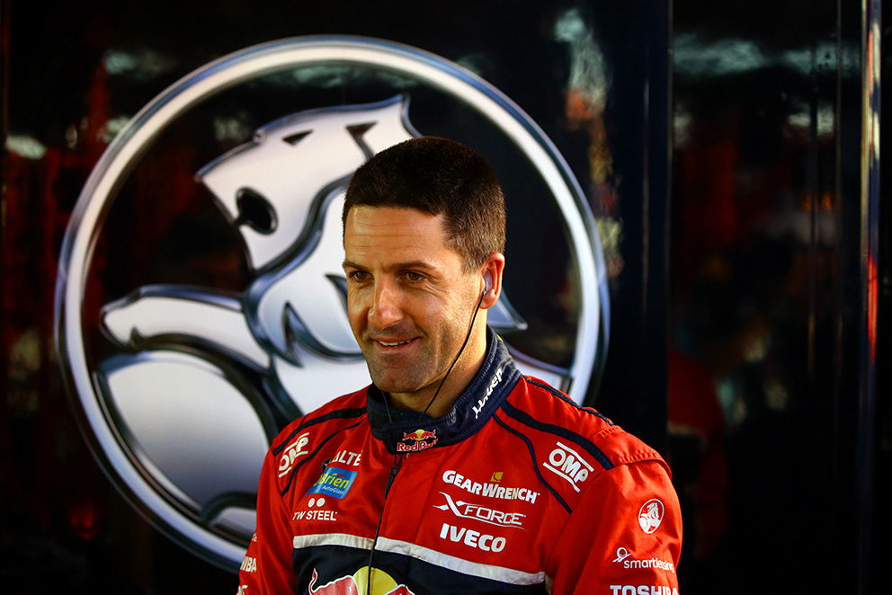 Whincup extends Triple Eight contract
