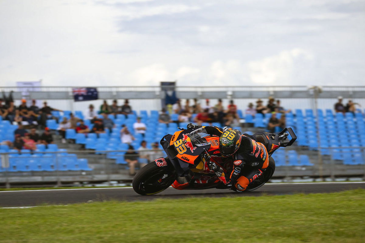 KTM “in another league” at Phillip Island