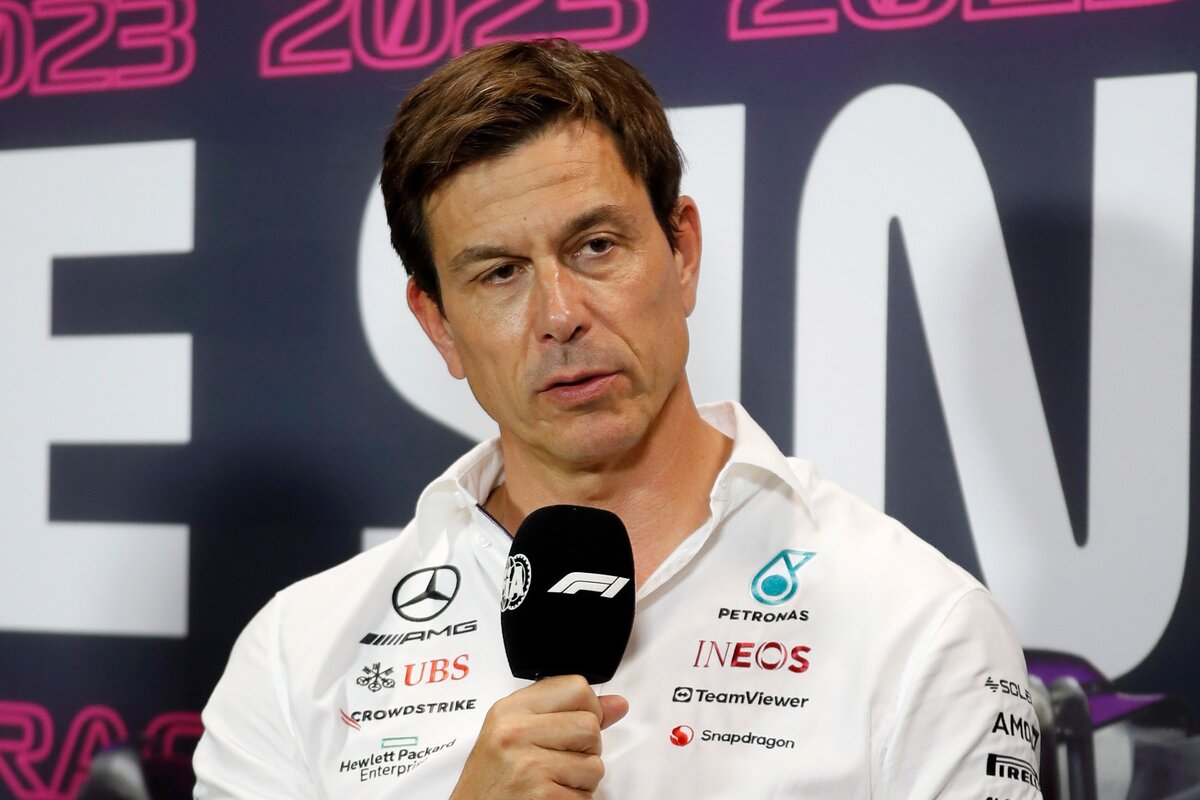 Wolff explains Verstappen ‘Wikipedia’ jibe