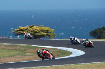 Sam Lowes dominates World Supersport qualifying