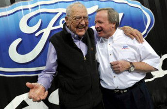 Legendary road and race car builder Carroll Shelby dies