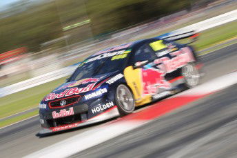 Lowndes breaks all-time win record in Race 10