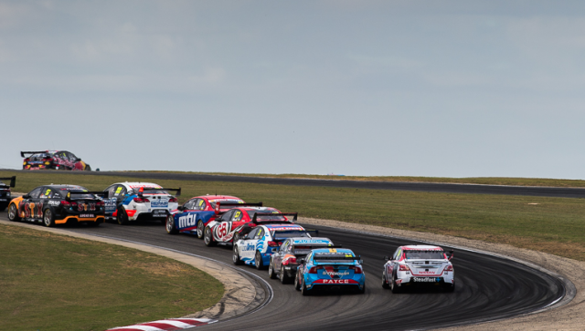 V8 Supercars reviewing Super Sprint format