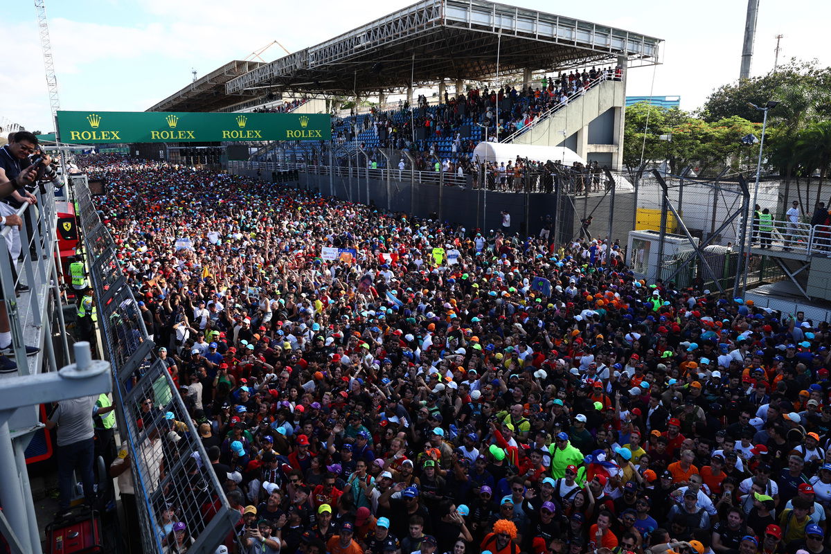 FIA summons Sao Paulo GP organisers over F1 track invasion