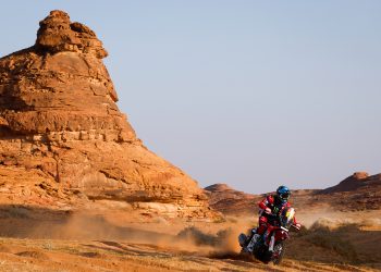 11 CORNEJO FLORIMO José Ignacio (chl), Monster Energy Honda Team, Honda, Motul, Moto, FIM W2RC, action during the Stage 1 of the Dakar 2024 on January 6, 2024 between Al-Ula and Al Henakiyah, Saudi Arabia - Photo Frédéric Le Floc'h / DPPI