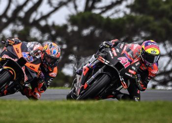 Aleix Espargaro at the Phillip Island Grand Prix Circuit in 2024.