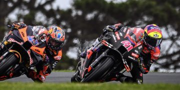 Aleix Espargaro at the Phillip Island Grand Prix Circuit in 2024.