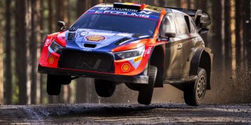 Thierry Neuville flies through the air during Rally Finland.