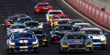 The start of the Monochrome GT4 Australia race at Mount Panorama.