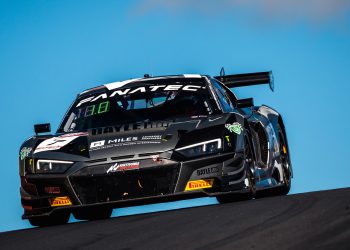 Brendon Leitch in the #7 Melbourne Performance Centre Audi R8.