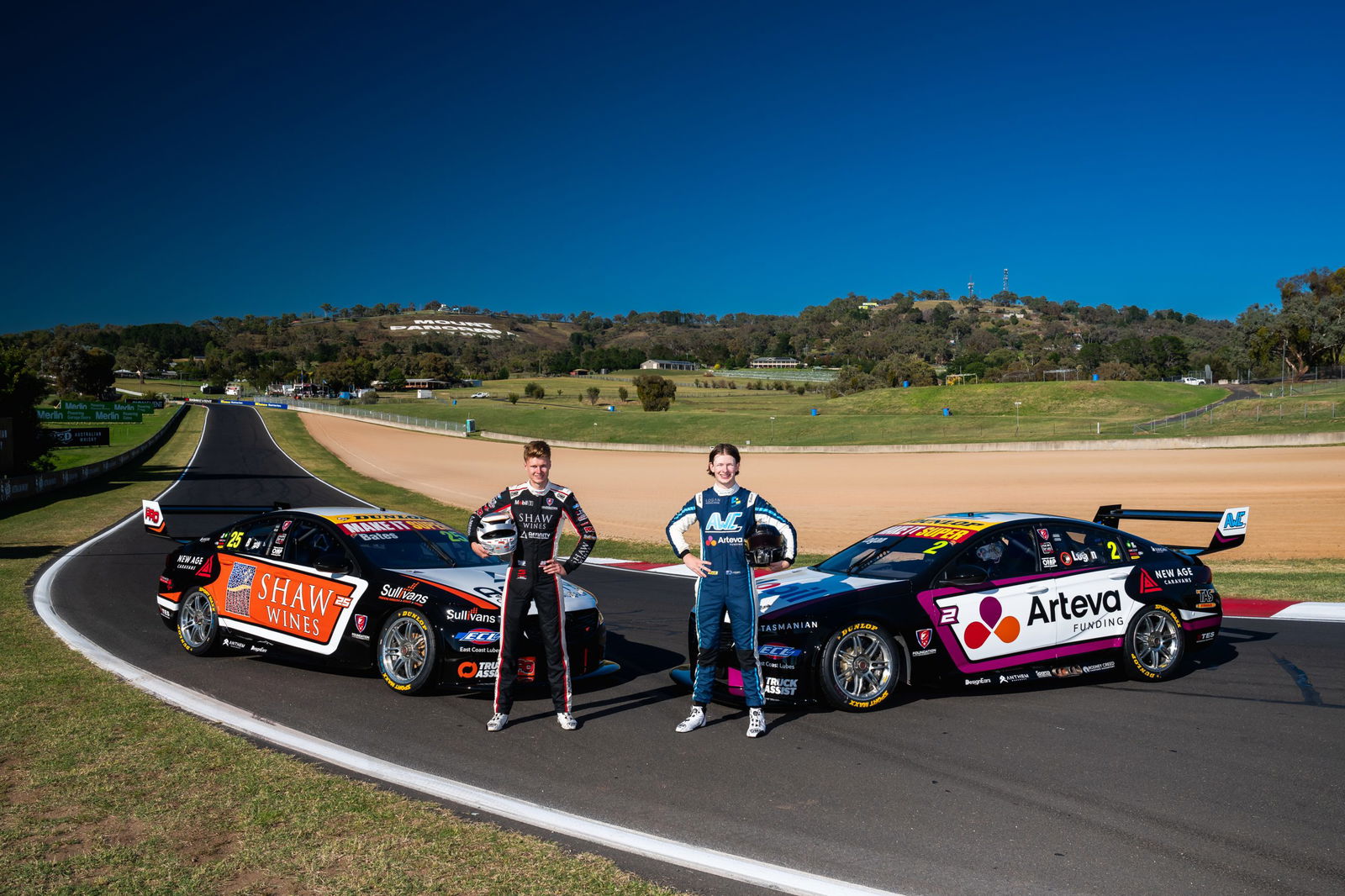 WAU unveils new Super2 liveries