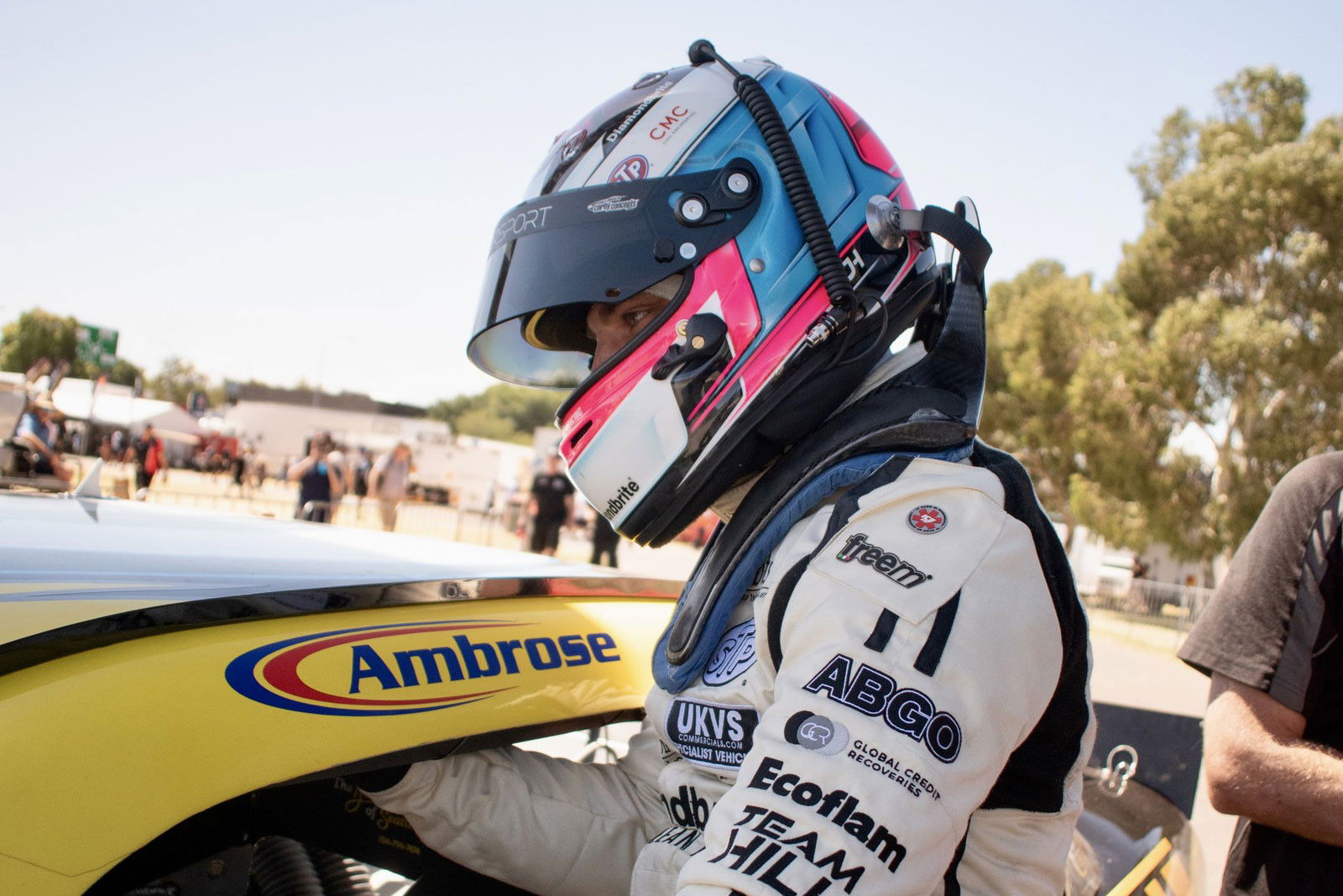 BTCC champ eyes Supercars switch