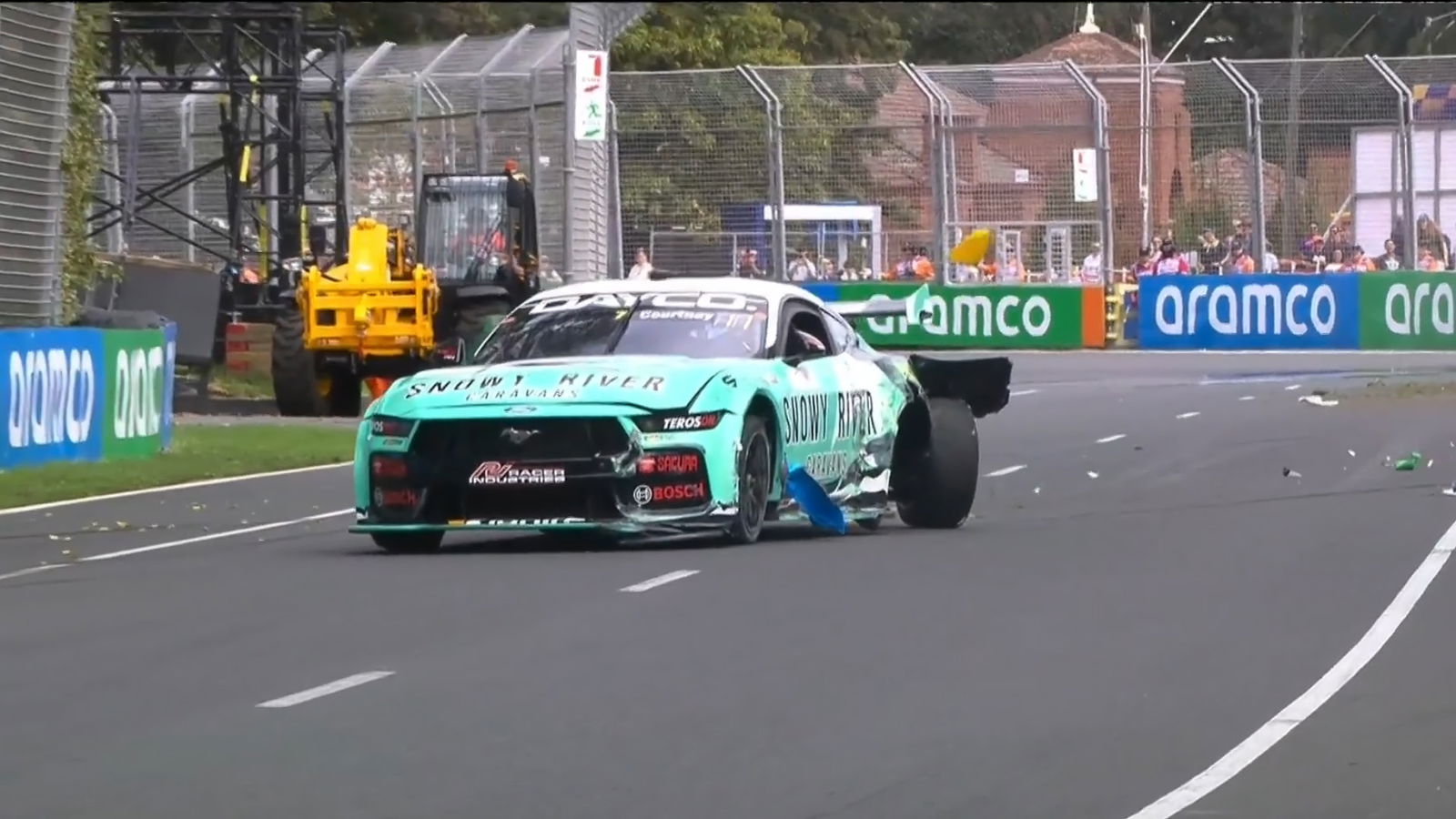 Massive Courtney crash draws red flag in Melbourne