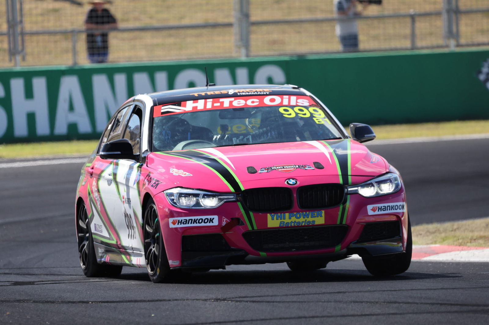 Tabitha Ambrose breaks family Bathurst curse