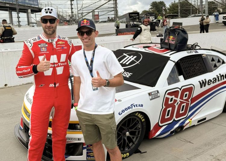 Broc Feeney with Shane van Gisbergen at Martinsville.