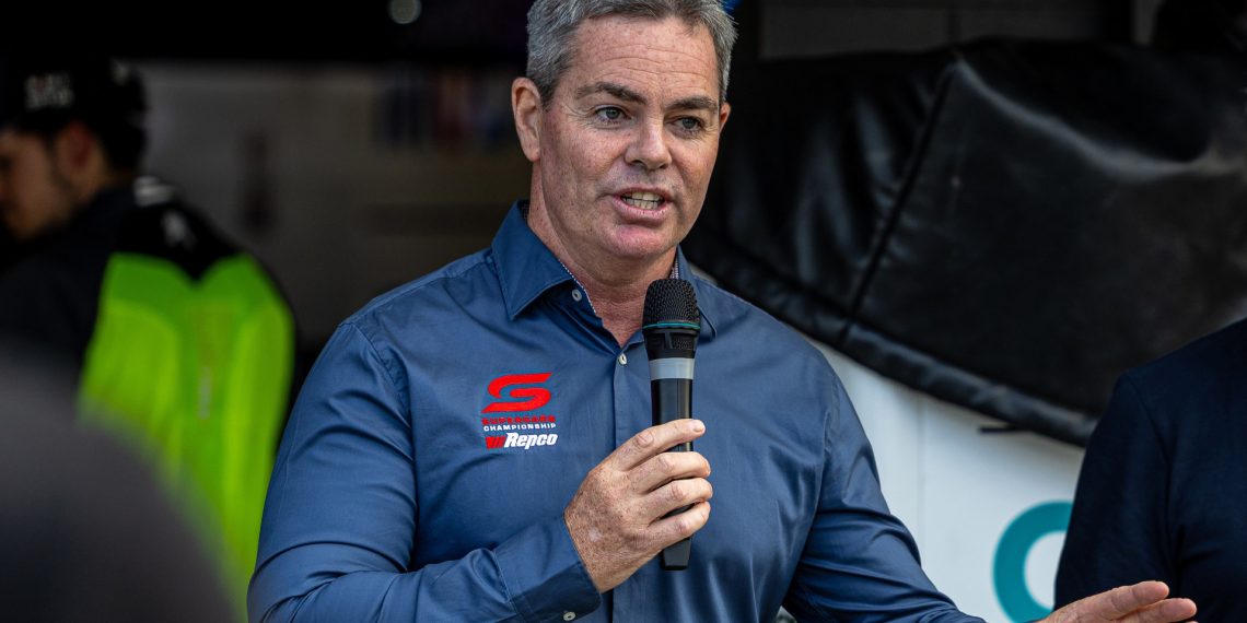 Craig Lowndes is contracted to General Motors.
