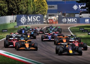 The start of the 2024 Emilia-Romagna Grand Prix at Imola.