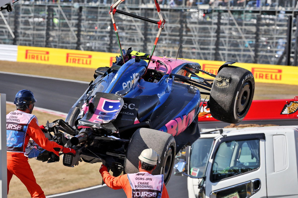 Heavy Doohan crash mars second Japanese GP practice