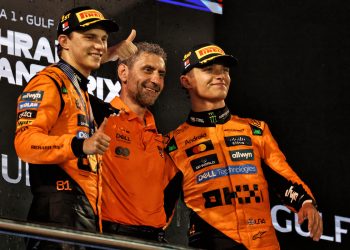 Alan Jones has spoken in support of Oscar Piastri in his quest for this year's world championship. Image: XPB Images.