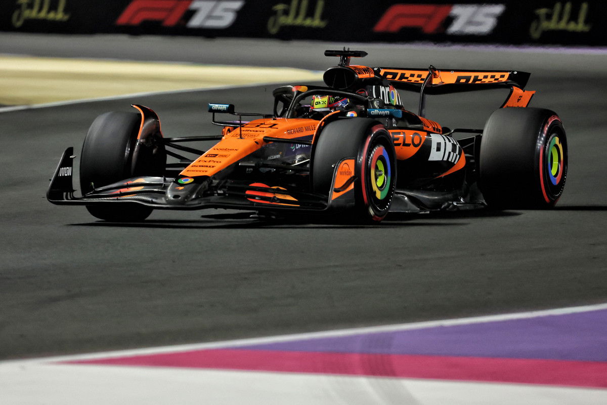 Piastri looking for more after tricky start in Jeddah