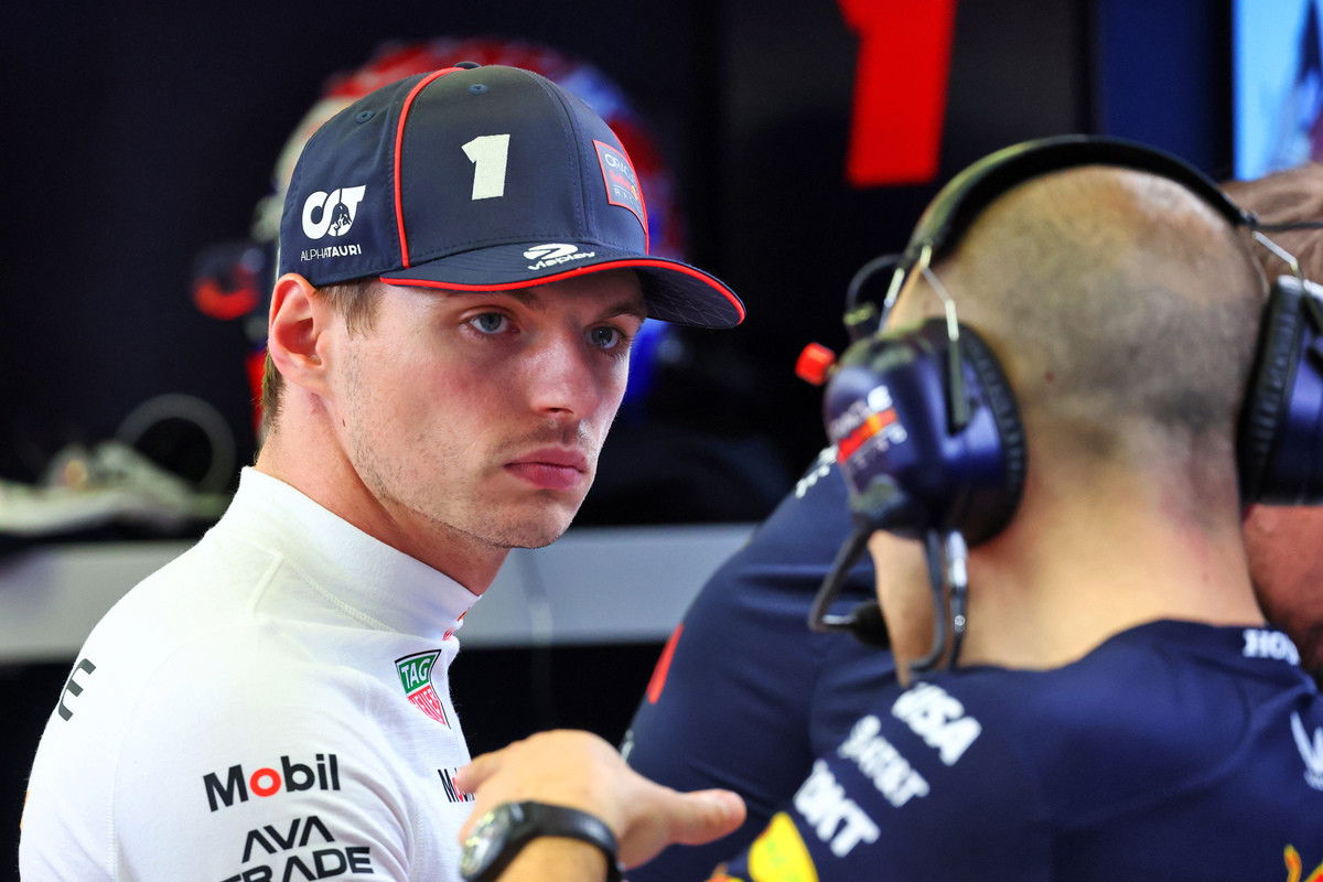 Verstappen linked to $470 million Aston Martin move