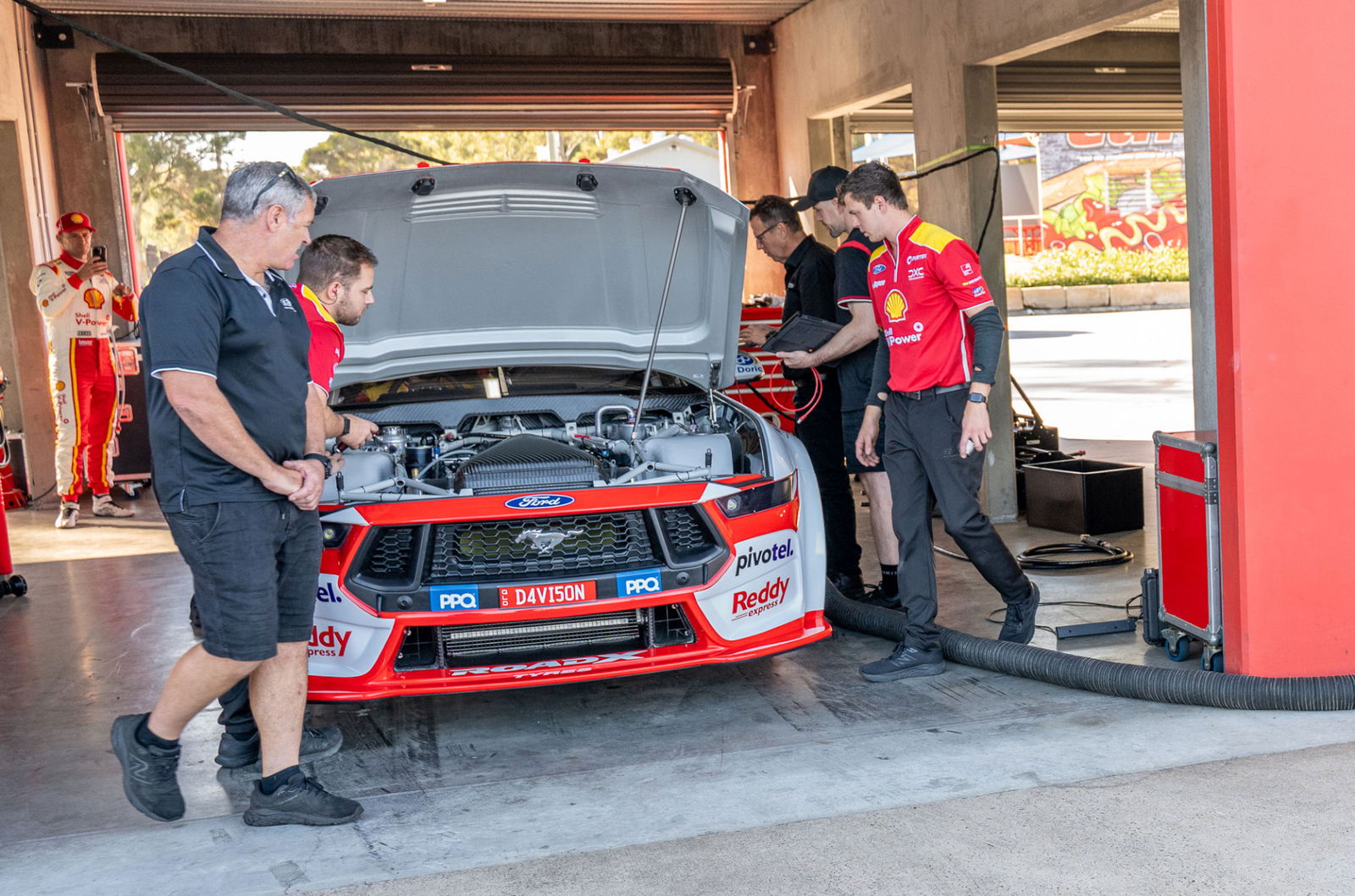 Supercars undertaking further Ford engine testing
