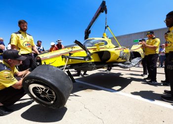 Scott McLaughlin's wrecked #3 Pennzoil Chevy.