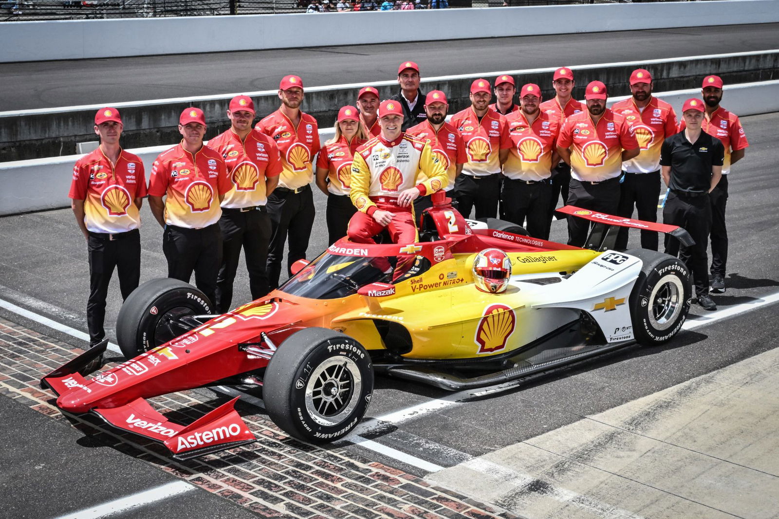 Josef Newgarden with his #2 Team Penske squad.