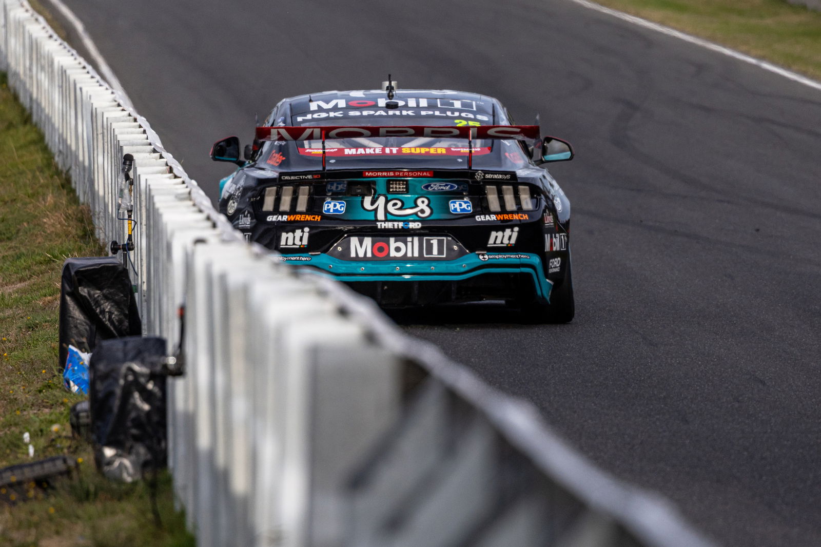 Mostert explains Symmons Plains struggle