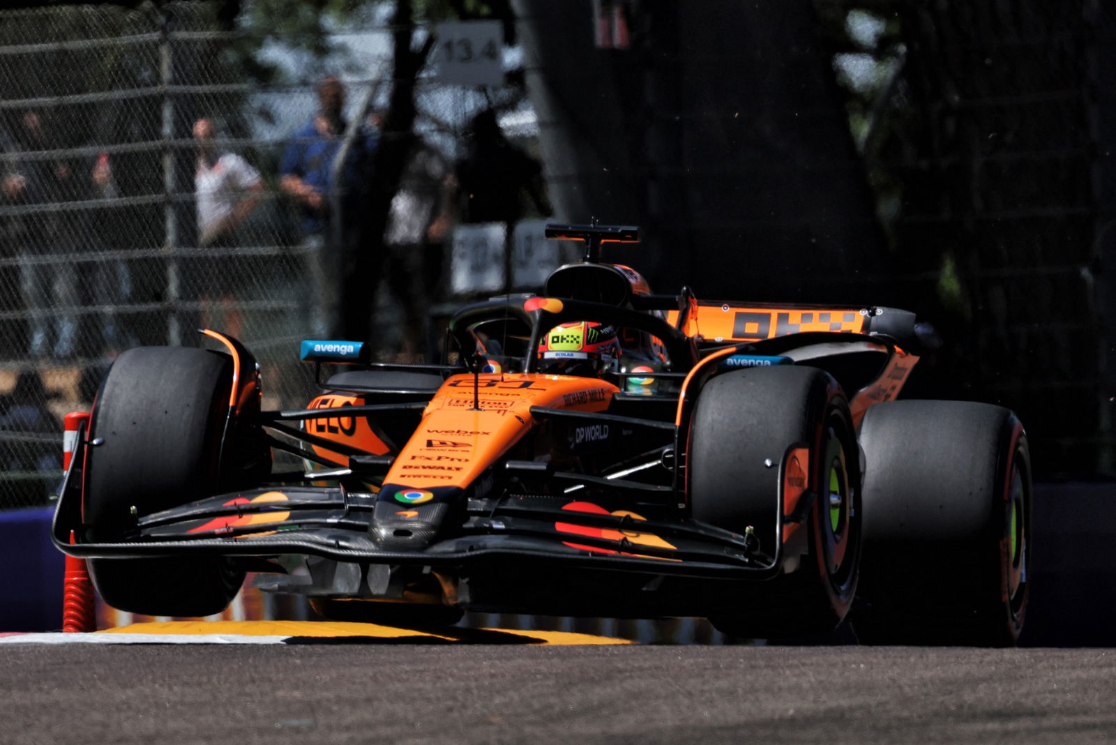 Piastri quickest as Bortoleto brings first practice to early end