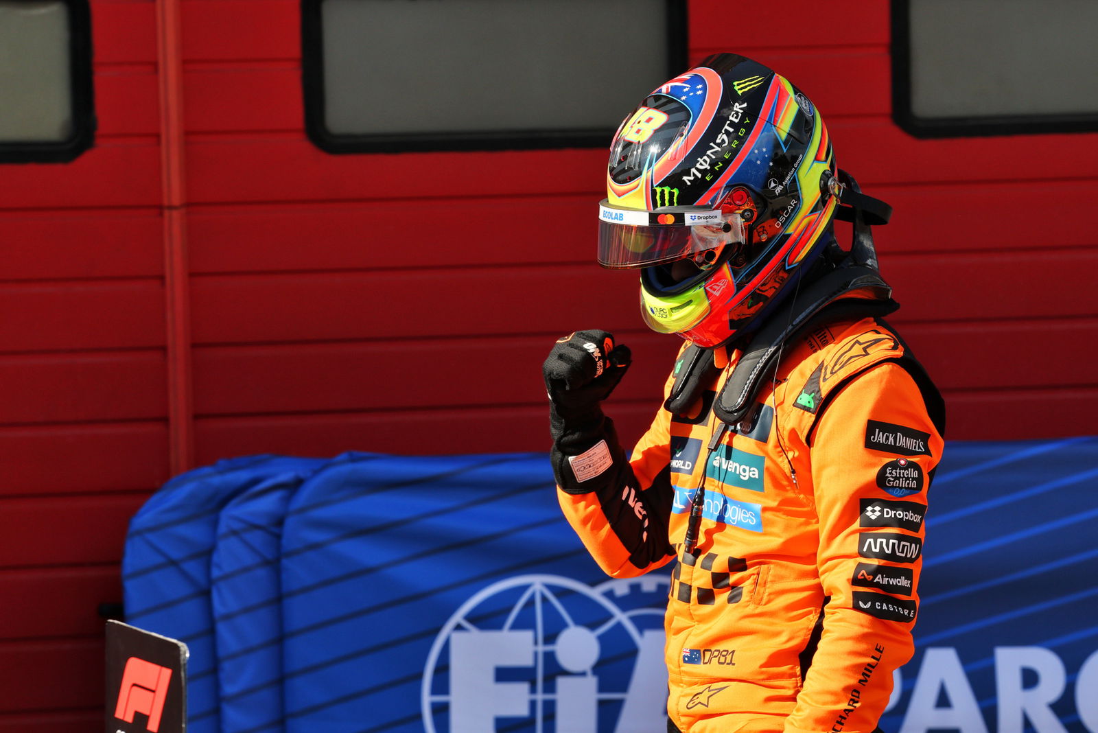 Piastri powers to pole in frantic Imola qualifying