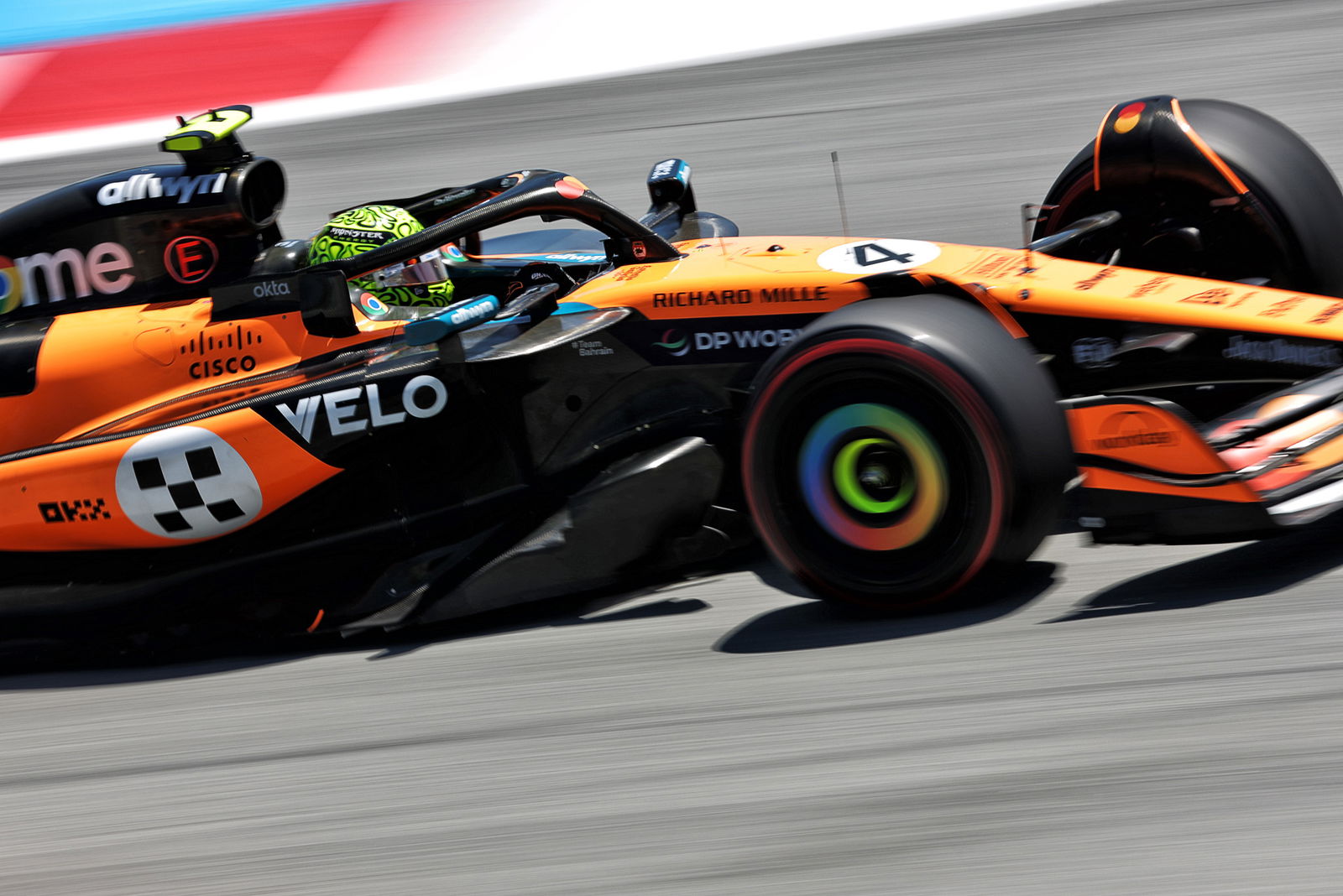 Norris fastest in scorching Spanish FP1