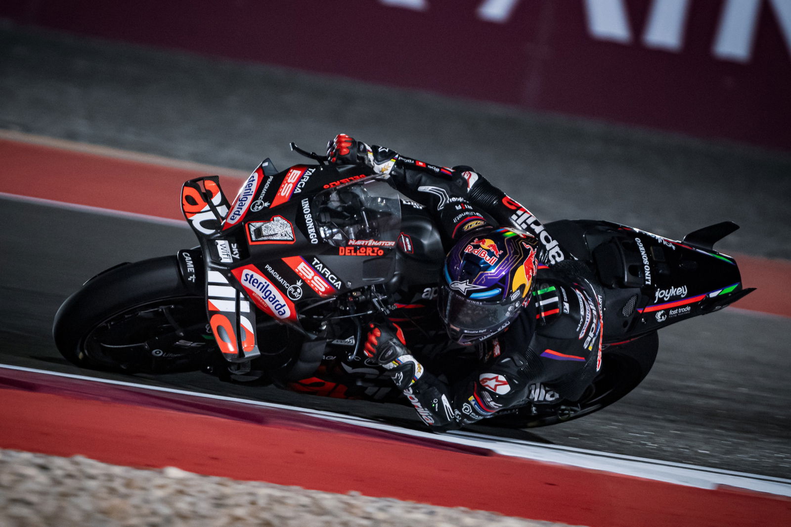 MotoGP champion confirms plan to split with Aprilia