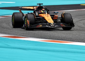 Oscar Piastri will start the Formula 1 Miami Grand Prix fourth. Image: XPB Images.