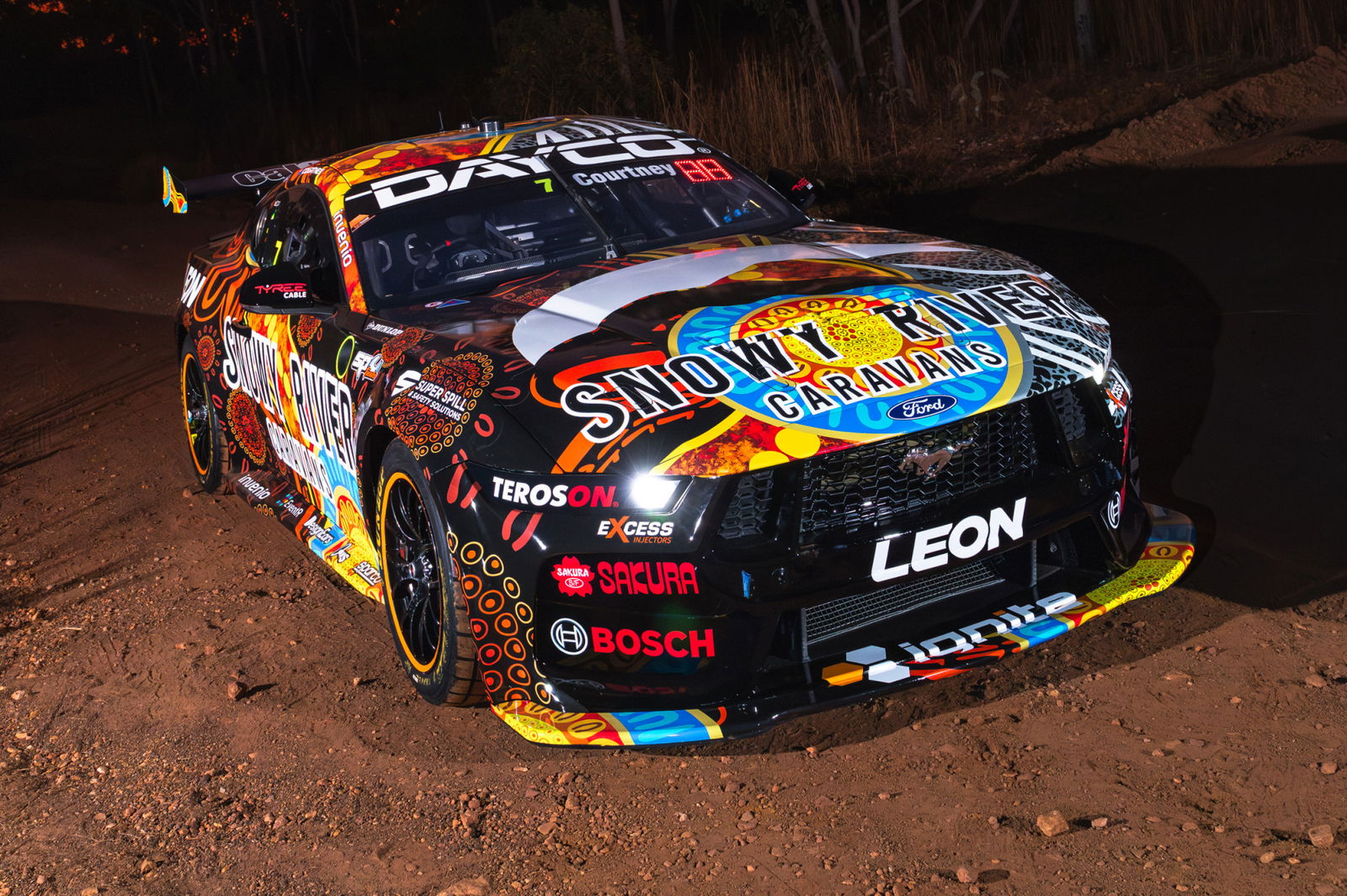 Ford Mustang Jamesa Courtneyja