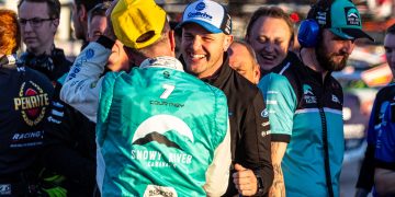Tim Blanchard celebrates with James Courtney. Image: InSyde Media