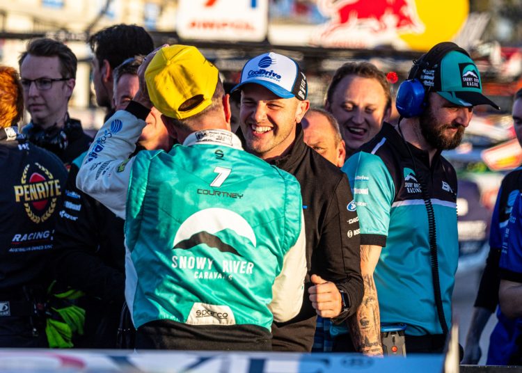 Tim Blanchard celebrates with James Courtney. Image: InSyde Media