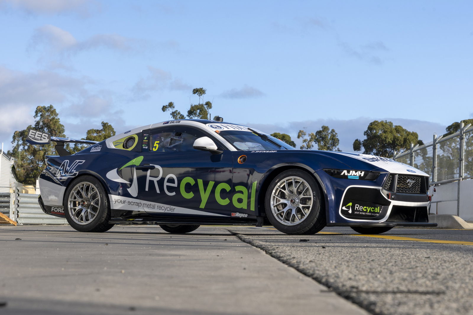 Tickford wildcard Mustang breaks cover in Perth