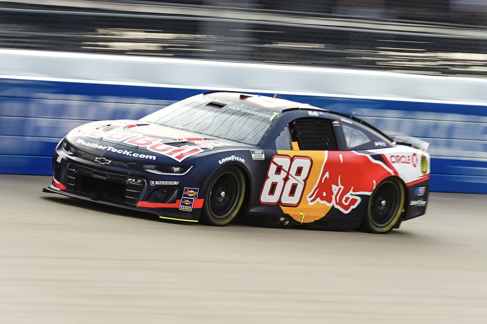 Van Gisbergen ‘didn’t maximise’ after strong Nashville start